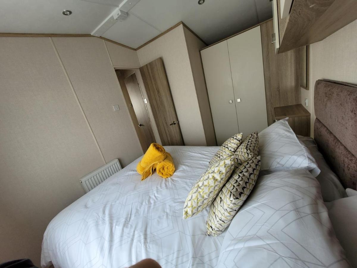 Caravan In The Cotswolds Villa Cirencester Ngoại thất bức ảnh