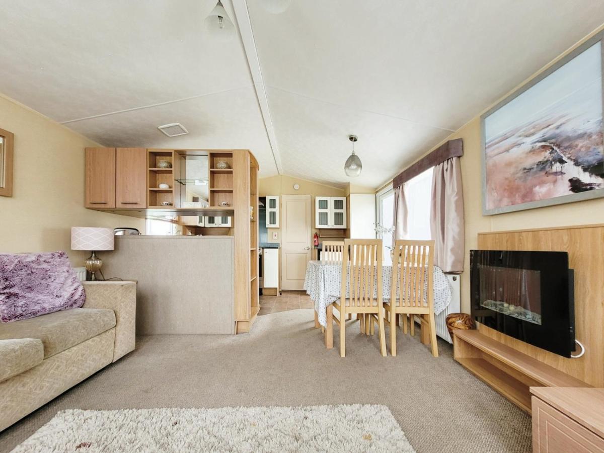 Caravan In The Cotswolds Villa Cirencester Ngoại thất bức ảnh